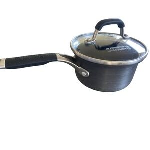 Kitchen Essentials From Calphalon 1 Qt Sauce Pan With Lid 8701